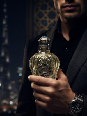 ادکلن شیخ ۷۷